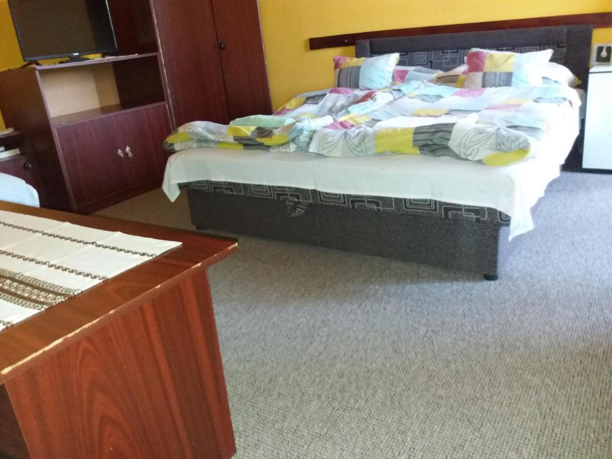 Lillafuered Kapuja Hotel Miskolc Exteriör bild